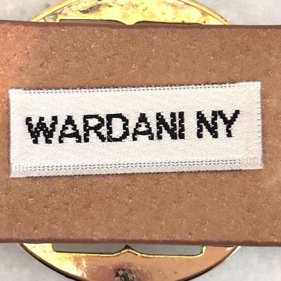 Wardani NY Brown Gold Plate Emblem Snap Leather Button Hand Bracelet - Picture 4 of 5